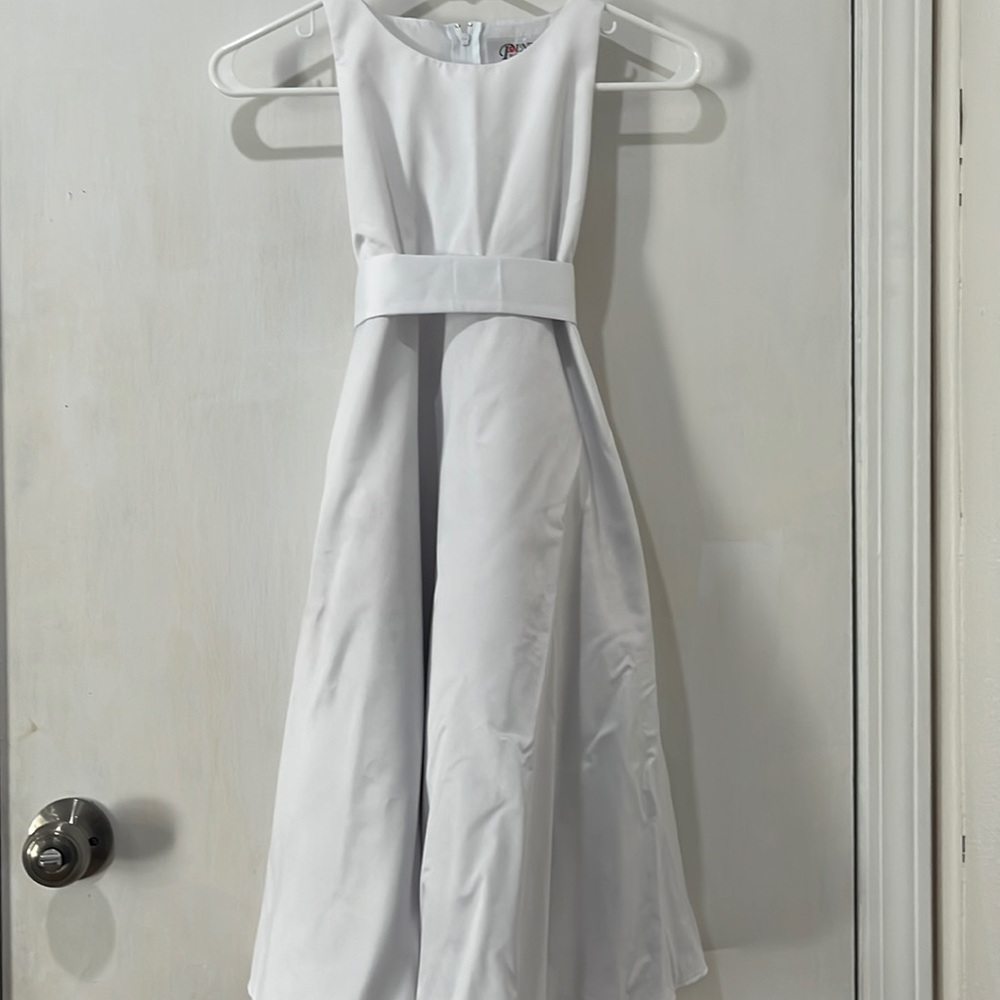 Girls bridesmaid dress size 8